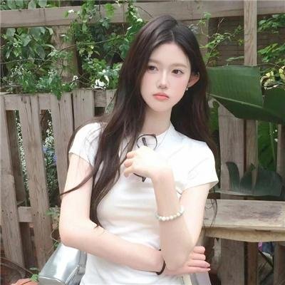 空房间里的妻子